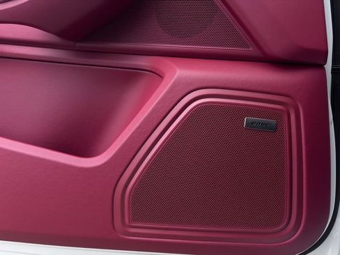 New 2025 Porsche Macan S image 22