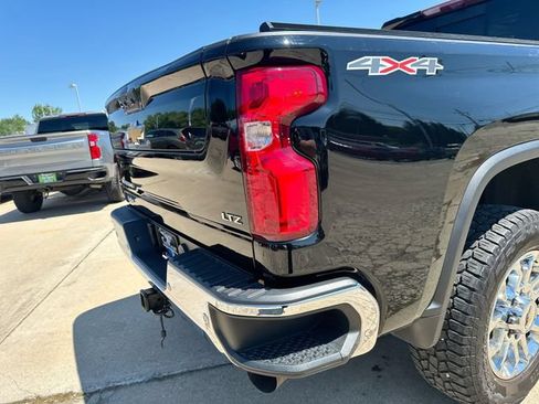 Used 2024 Chevrolet Silverado 3500 LTZ w/ LTZ Plus Package AWD/4WD image 50