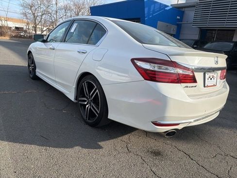 Certified 2017 Honda Accord Sport image 13