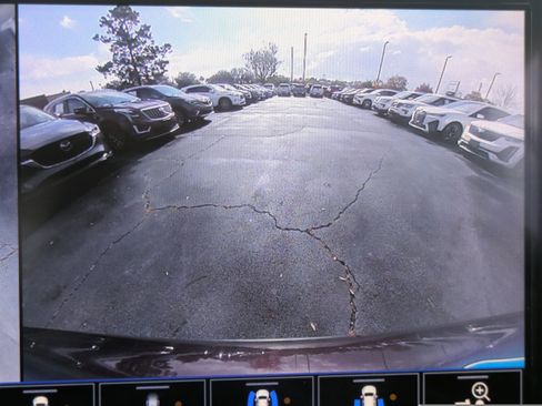 Used 2020 Chevrolet Traverse Premier w/ LPO, Cargo Package image 16