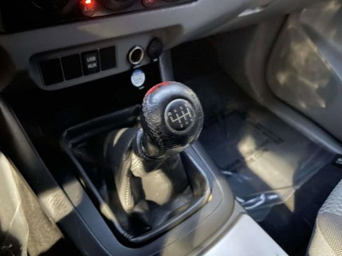 Used 2012 Toyota Tacoma Base w/ SR5 Pkg image 40