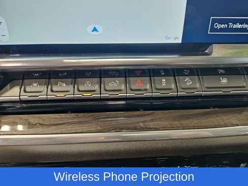 Used 2022 Chevrolet Silverado 1500 LTZ w/ LTZ Premium Package image 30