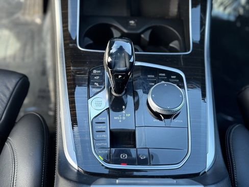 Used 2019 BMW X5 xDrive40i w/ Convenience Package image 18