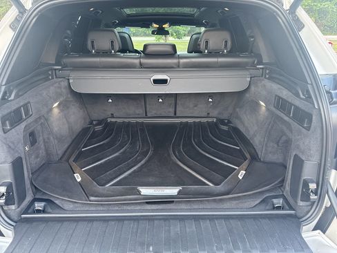 Used 2019 BMW X5 xDrive40i w/ M Sport Package image 52
