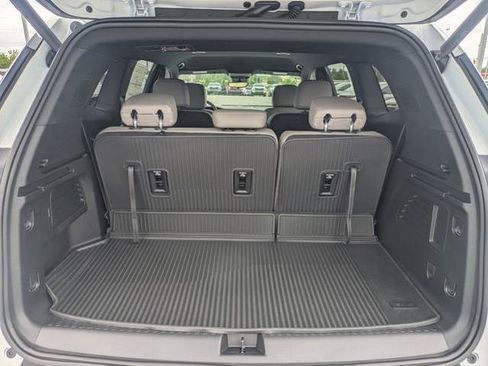 New 2026 GMC Acadia Elevation FWD image 14