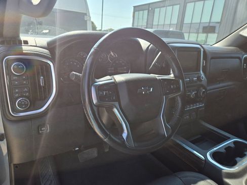 Used 2022 Chevrolet Silverado 1500 LT Trail Boss w/ LT Trail Boss Premium Package image 13
