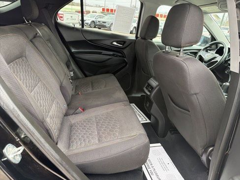 Used 2020 Chevrolet Equinox LT image 16