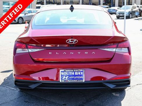 Certified 2023 Hyundai Elantra SEL w/ Convenience Package FWD image 5