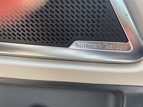 Used 2022 Kia Telluride SX w/ Towing Package image 13