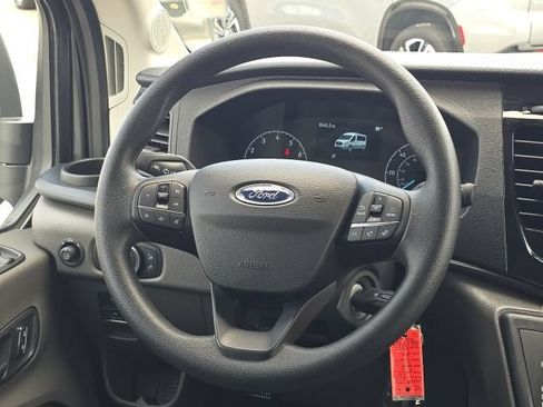 Used 2025 Ford Transit 350 XLT RWD image 33
