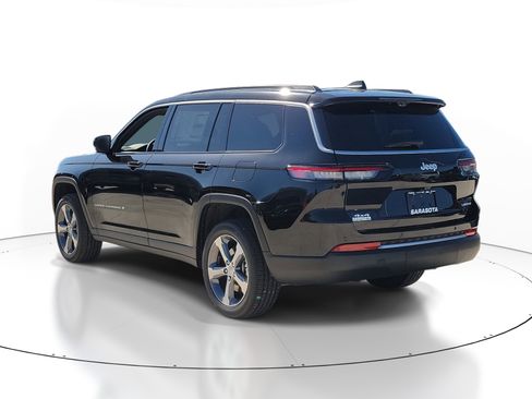 New 2026 Jeep Grand Cherokee L Limited image 4