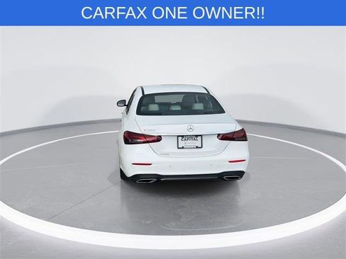 Used 2022 Mercedes-Benz E 350 Sedan image 5
