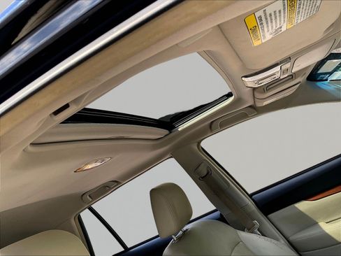 Used 2013 Subaru Outback 2.5i Limited w/ Moonroof Pkg AWD/4WD image 27
