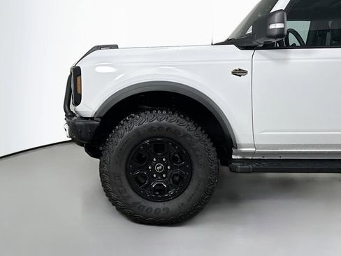 Used 2024 Ford Bronco Wildtrak image 30