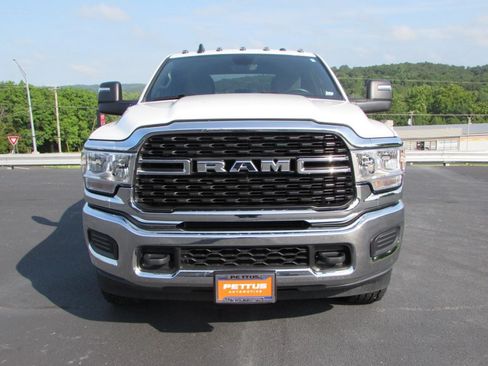 Used 2024 RAM 3500 Big Horn AWD/4WD image 2