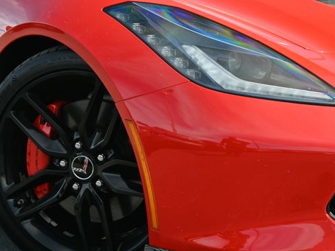 Used 2014 Chevrolet Corvette Stingray Coupe w/ Battery Protection Package image 12