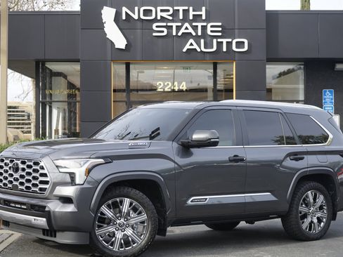 Used 2024 Toyota Sequoia Capstone image 1