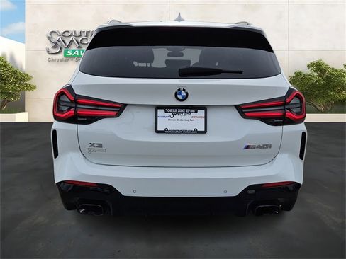 Used 2023 BMW X3 M40i image 4