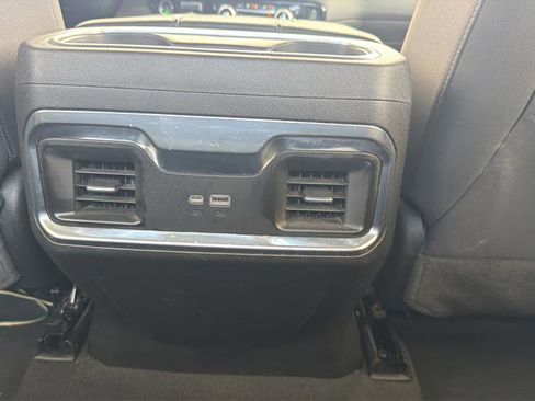 Used 2023 GMC Sierra 1500 Elevation AWD/4WD image 15