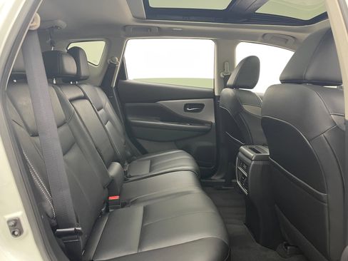 Used 2024 Nissan Murano SL FWD image 37