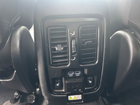 Used 2022 Dodge Durango R/T image 30