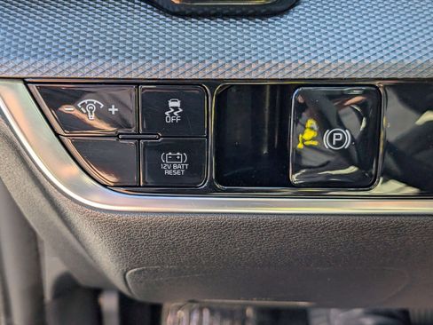 Used 2024 Kia Sportage LX image 24