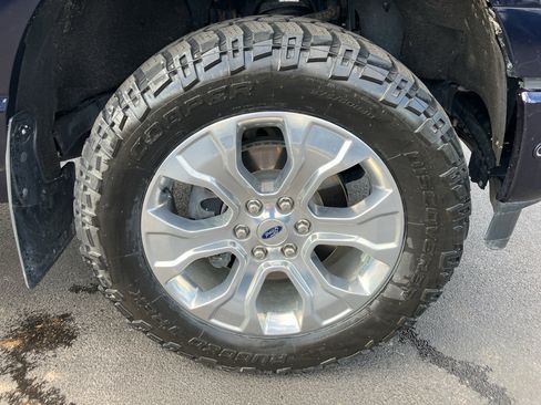 Used 2022 Ford F150 Platinum w/ Equipment Group 701A High AWD/4WD image 13