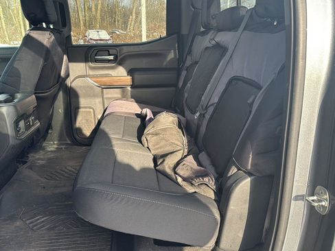 Used 2021 Chevrolet Silverado 1500 LT Trail Boss w/ Convenience Package II image 12