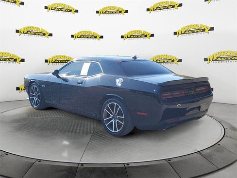 Used 2023 Dodge Challenger R/T image 3