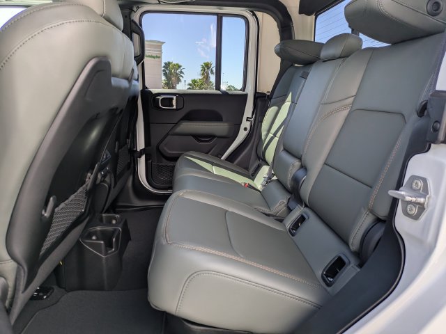 New 2026 Jeep Gladiator Mojave AWD/4WD image 14