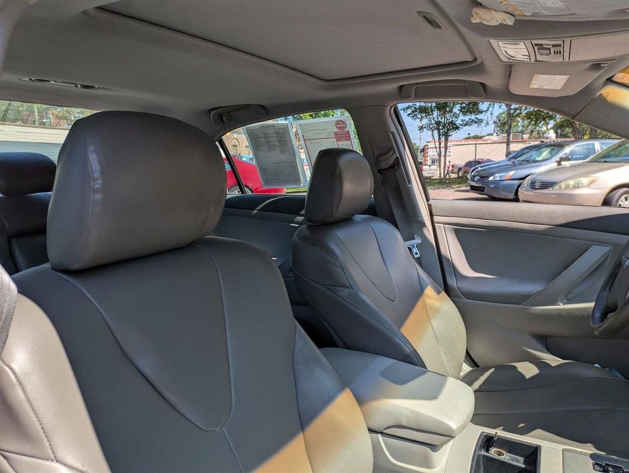 Used 2007 Toyota Camry CE FWD image 25