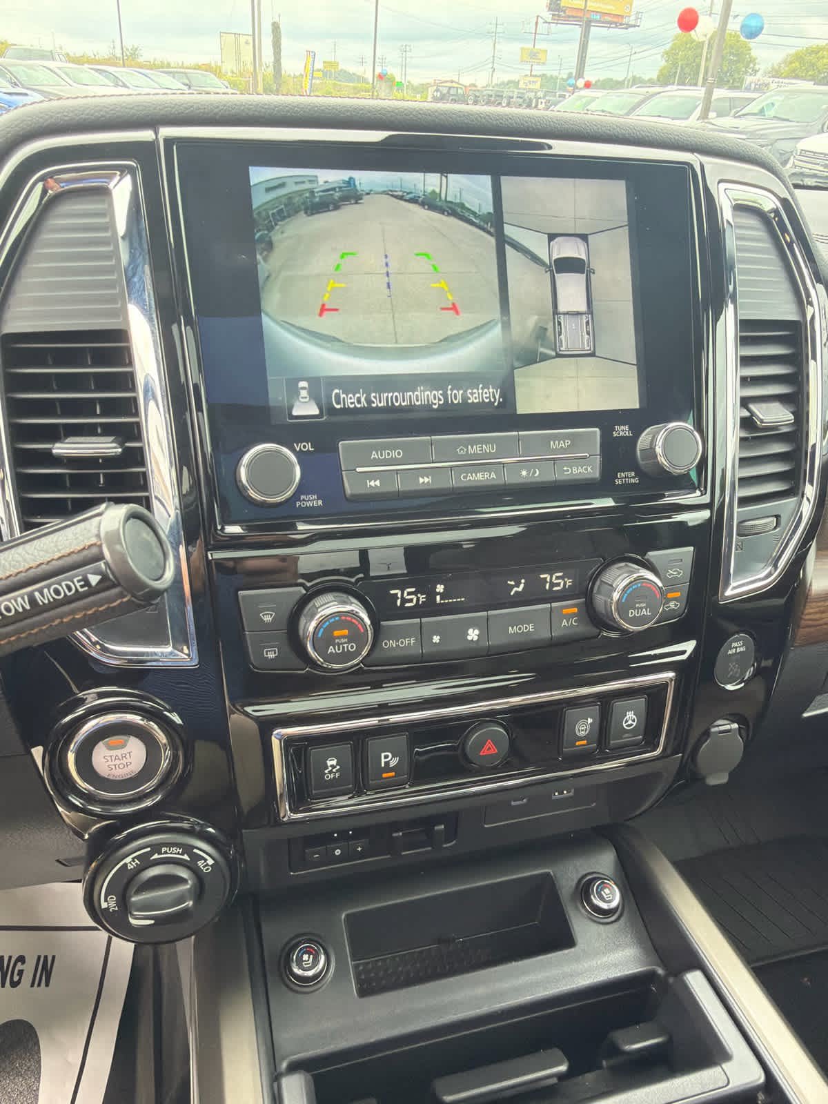 Used 2024 Nissan Titan Platinum Reserve w/ Moonroof Package AWD/4WD image 17