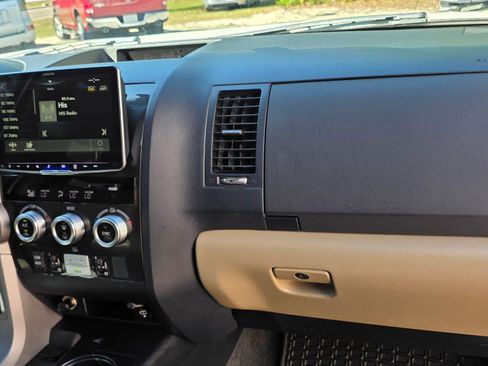 Used 2013 Toyota Sequoia Platinum image 13