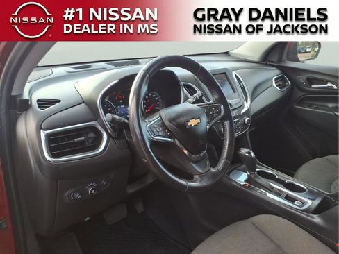 Used 2020 Chevrolet Equinox LT image 11