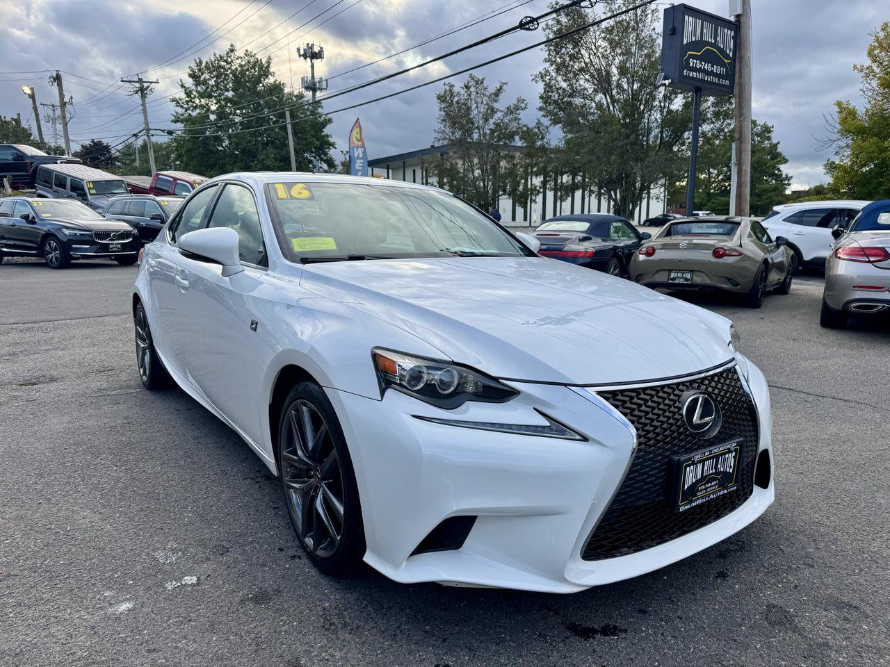 Used 2016 Lexus IS 300 AWD w/ F Sport Package image 7
