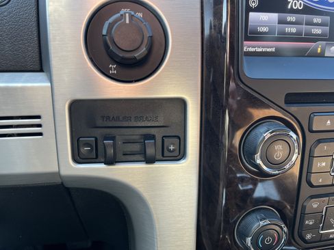 Used 2013 Ford F150 Platinum image 16