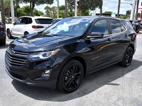 Used 2021 Chevrolet Equinox LT image 3