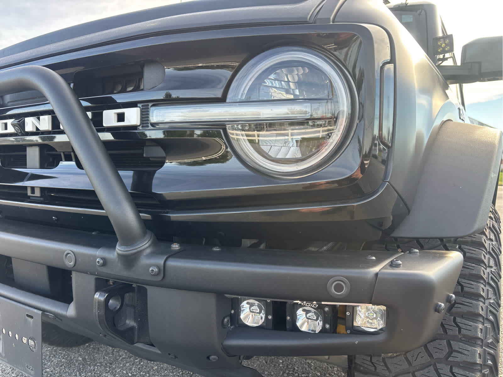 Used 2022 Ford Bronco Outer Banks w/ Sasquatch Package AWD/4WD image 7