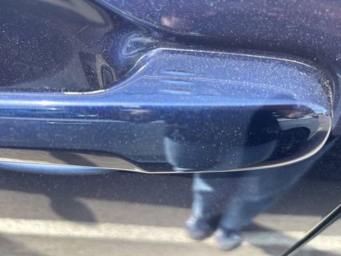 Used 2024 Honda Pilot EX-L image 6