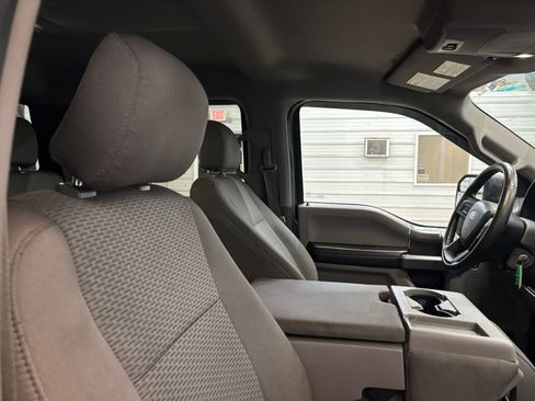 Used 2015 Ford F150 XLT w/ Equipment Group 302A Luxury image 26