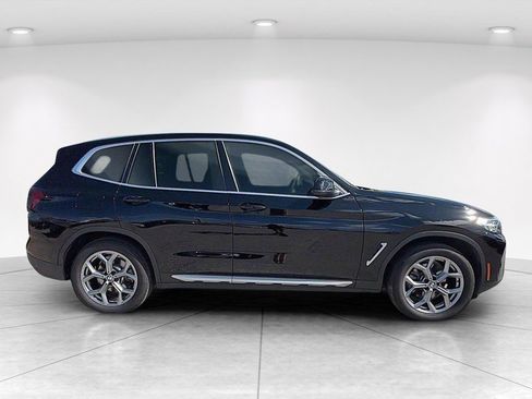 Certified 2024 BMW X3 sDrive30i image 3
