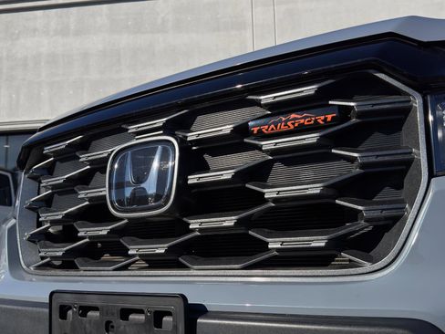 Used 2023 Honda Passport TrailSport image 10