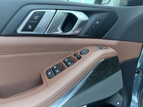 New 2026 BMW X5 xDrive50e image 24
