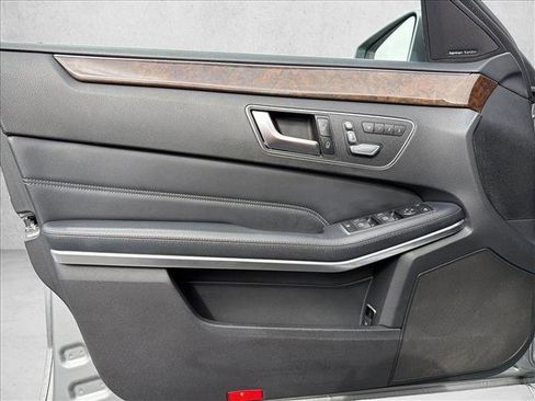 Used 2014 Mercedes-Benz E 350 Sedan image 10