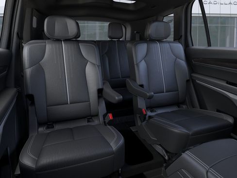 New 2026 Cadillac Vistiq Luxury image 17