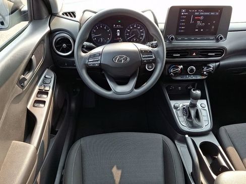 Used 2023 Hyundai Kona SEL AWD/4WD image 12