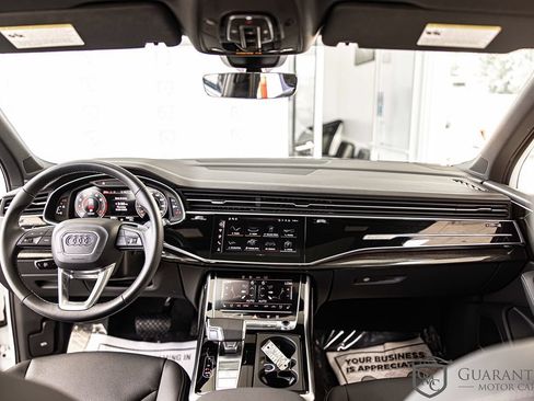 Used 2025 Audi Q7 3.0T Premium Plus w/ Premium Plus Package AWD/4WD image 39