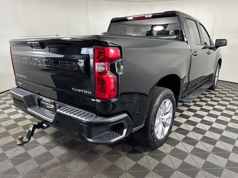 Used 2024 Chevrolet Silverado 1500 Custom RWD image 5