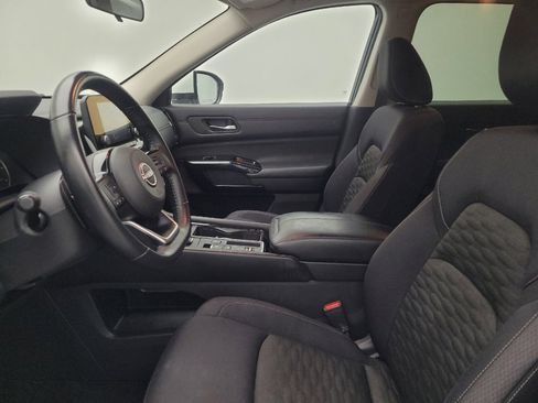 Used 2022 Nissan Pathfinder SV FWD image 17