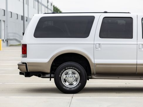 Used 2005 Ford Excursion Eddie Bauer AWD/4WD image 12